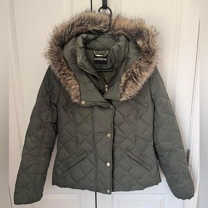 Express Winter Coat, size medium.
